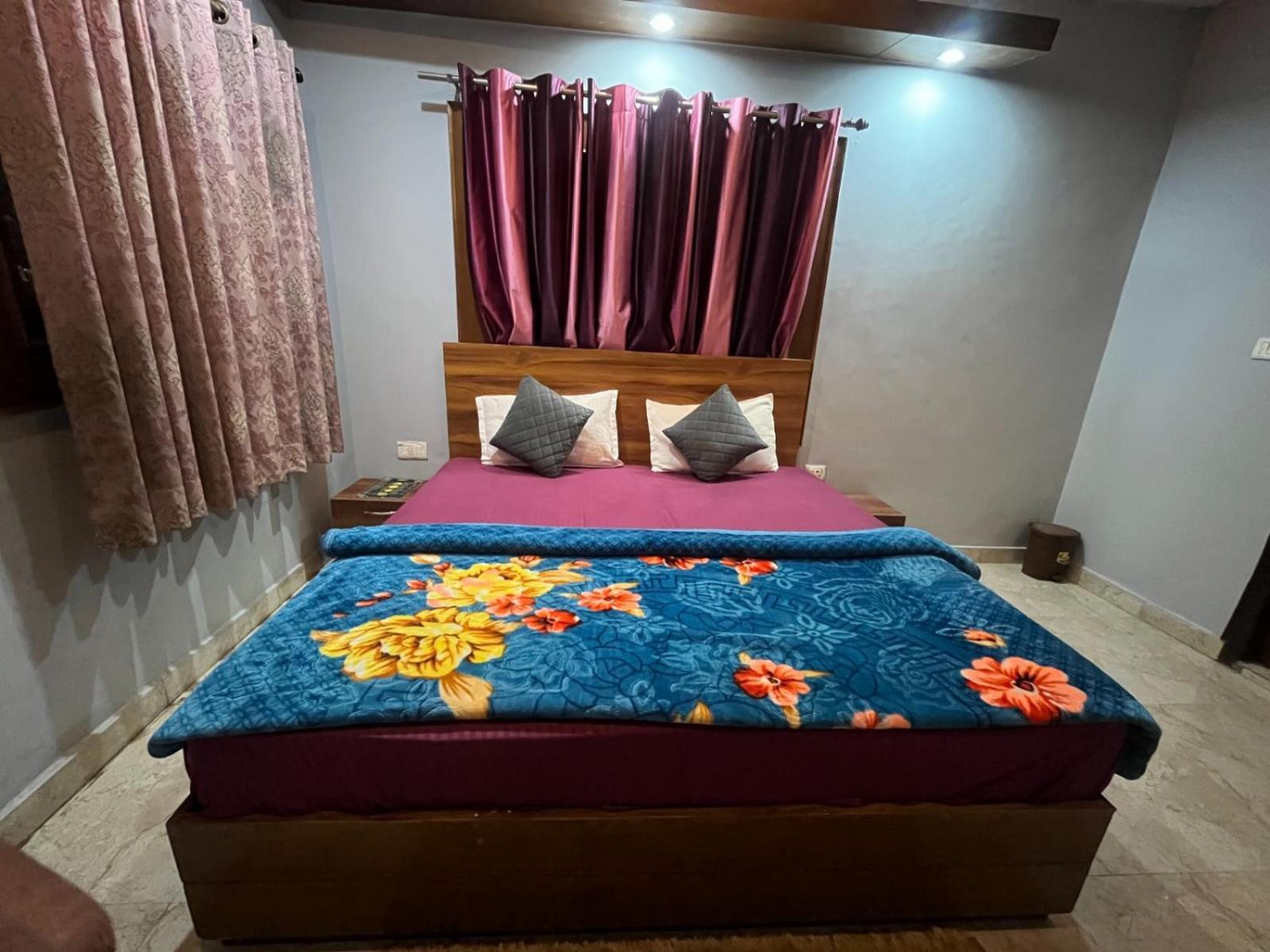 Royal Hill Inn Mussoorie Bagian luar foto