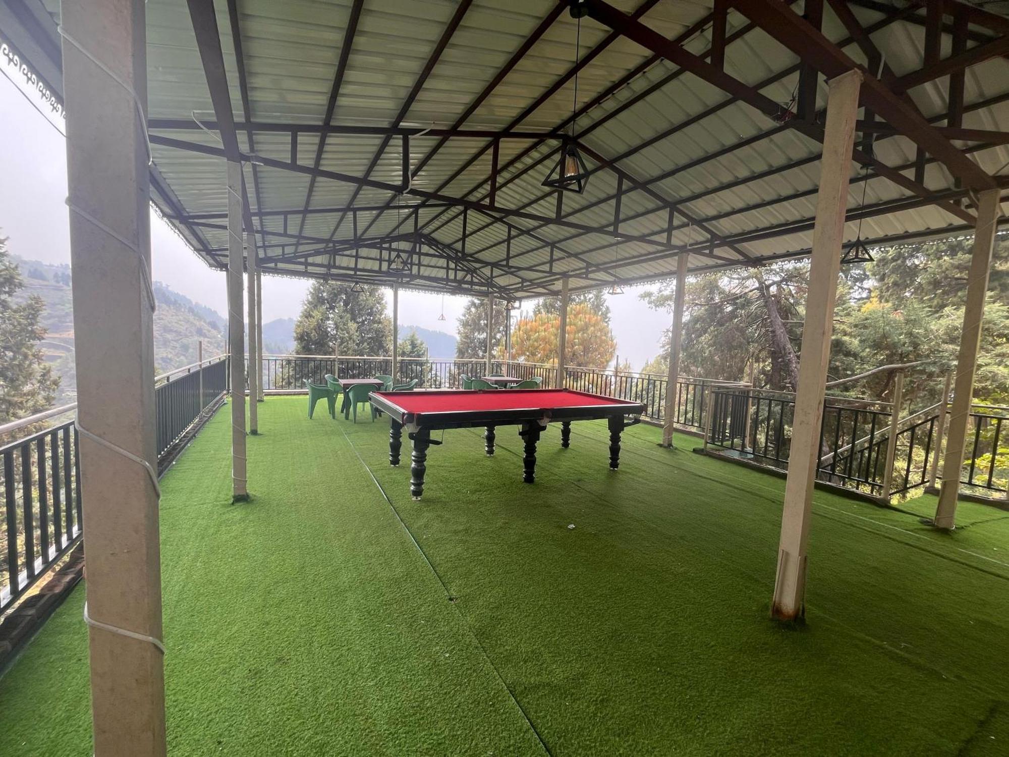Royal Hill Inn Mussoorie Bagian luar foto