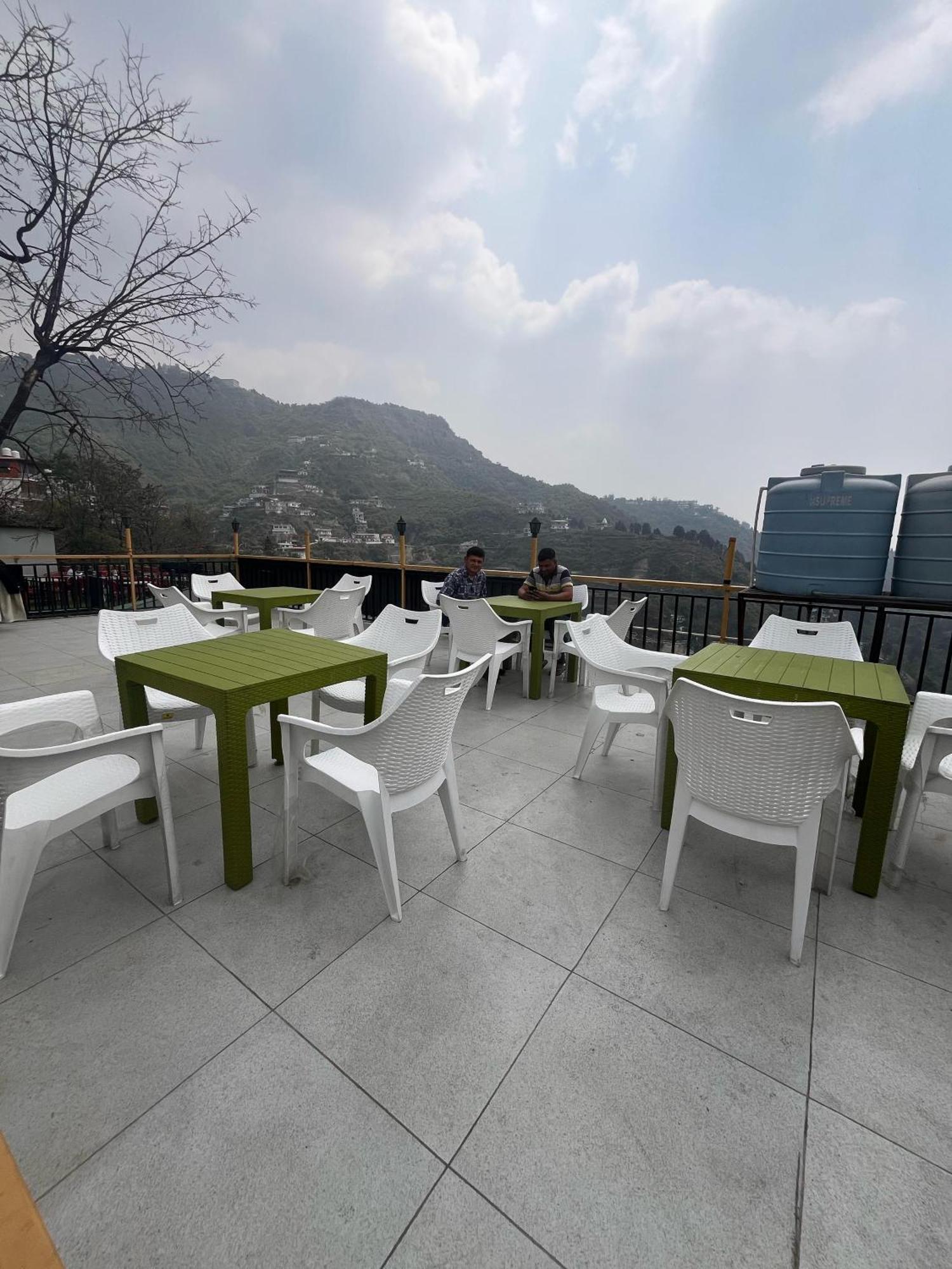 Royal Hill Inn Mussoorie Bagian luar foto