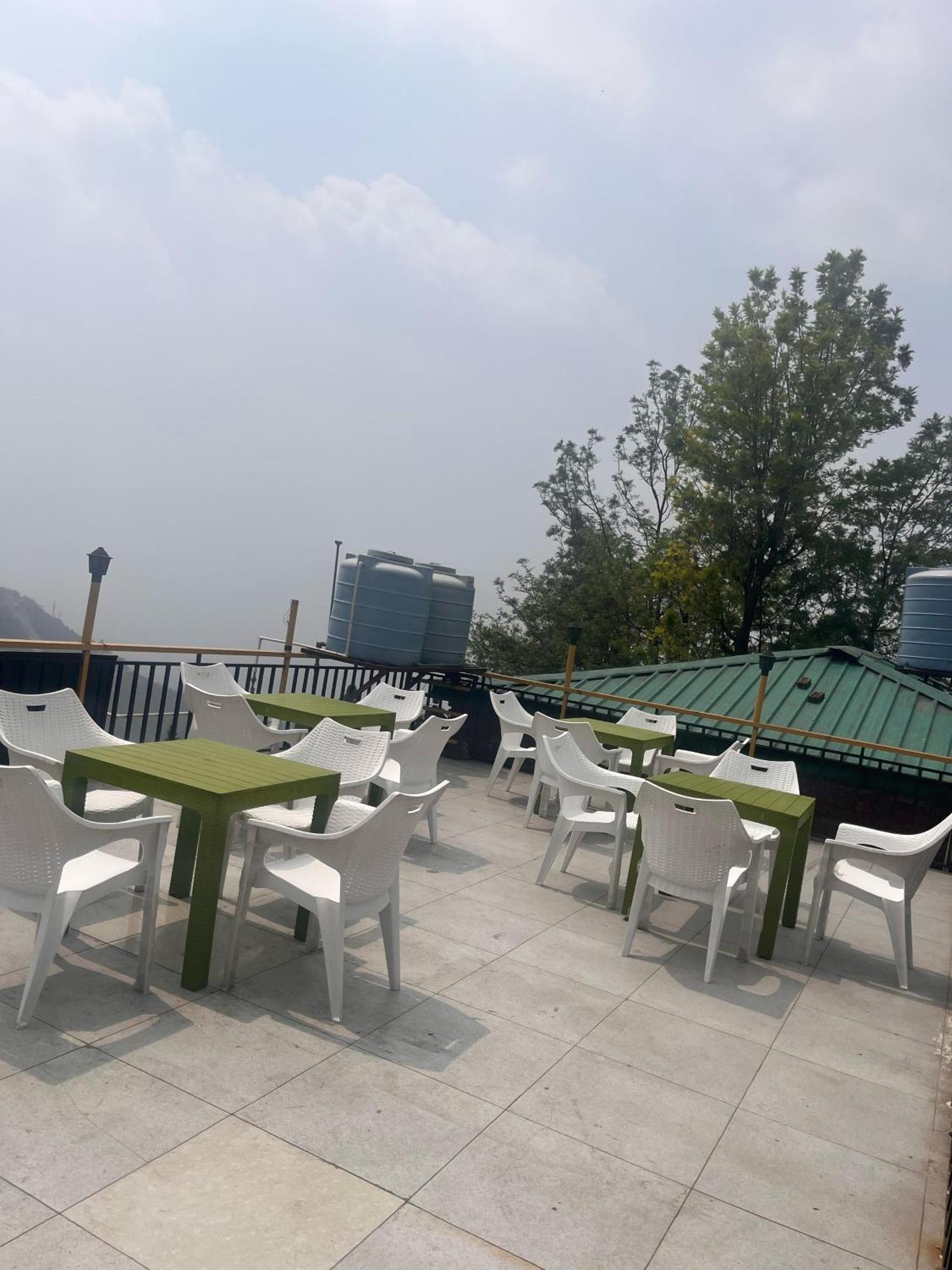 Royal Hill Inn Mussoorie Bagian luar foto